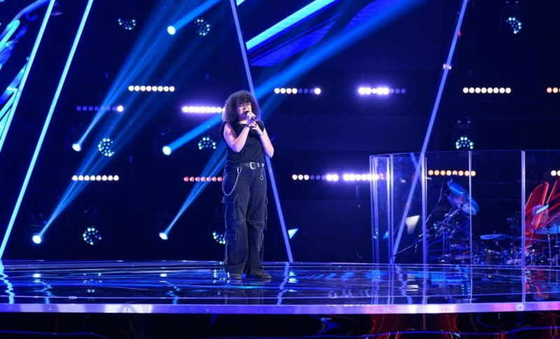 Ioana Dehelean a reușit să-i convingă pe Theo Rose și Horia Brenciu că merită un loc în echipa lor de la Vocea României 2025: „Floricica aia de la final… Aia este dinamită pentru sufletul nostru!” - VIDEO