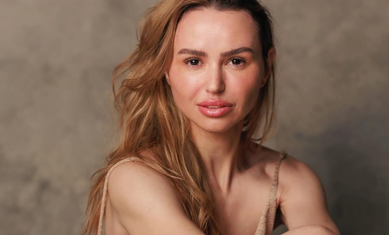Tragedie fără margini! O celebră influenceriță și fiica ei au fost găsite moarte în propriul apartament! Descoperirea macabră făcută de polițiști