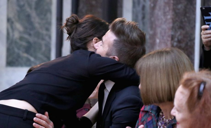 Formează cel mai popular cuplu din showbiz. Recent au sărbătorit 26 de ani de căsnicie, dar zvonurile despre infidelitatea lui nu au încetat niciodată. Acum, celebra vedetă a vorbit despre cea mai furtunoasă etapă din viața ei: „A fost cea mai nefericită perioadă din viața mea”