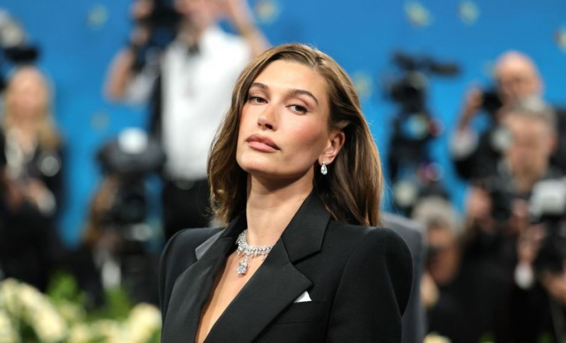 Hailey Bieber, reacție neașteptată după ce a fost numită transgender. Răspunsul ei a devenit viral