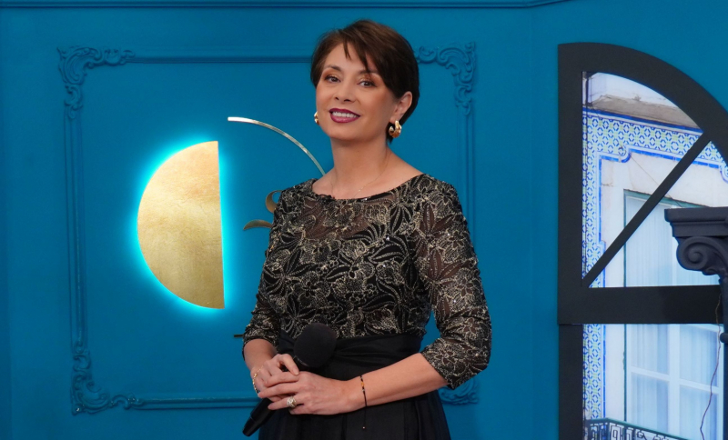 Adriana Antoni pare să fi oprit timpul în loc. Ce secrete de frumusețe are artista: „În primul rând...” - VIDEO