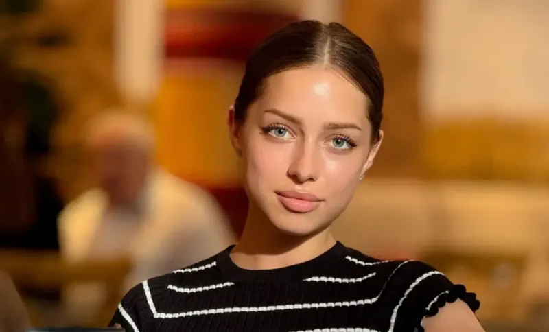 În bucătăria Manuellei Cârnaț! Tânăra influenceriță a acceptat provocarea și a gătit o cină delicioasă - VIDEO