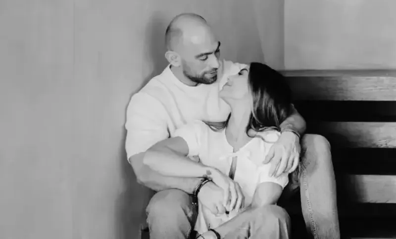 Și-a prins soțul cu o altă femeie. Vedeta celebră a depus actele de divorț după 5 ani de mariaj. Cei doi au împreună o fetiță

