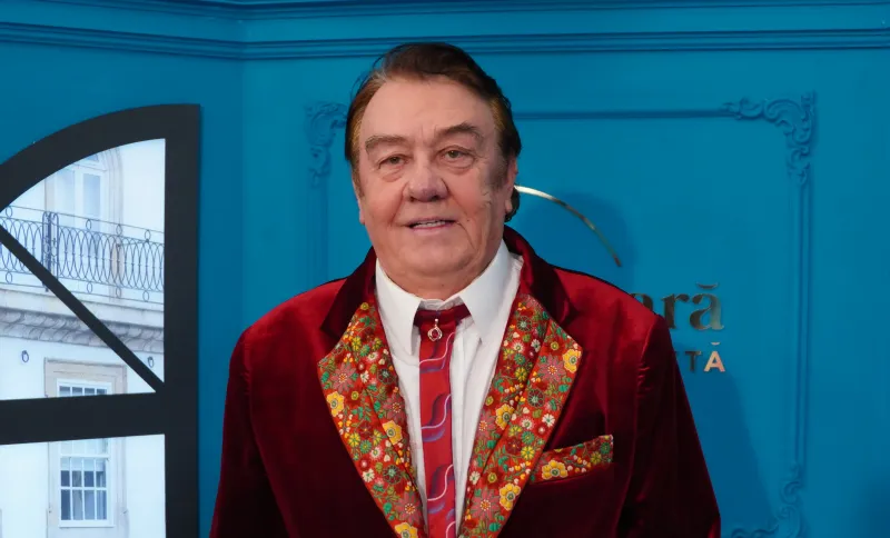 Chiar dacă are 50 de ani de experiență pe scenă, Alexandru Lozanciuc este copleșit de emoții de fiecare dată când iese în fața publicului - VIDEO