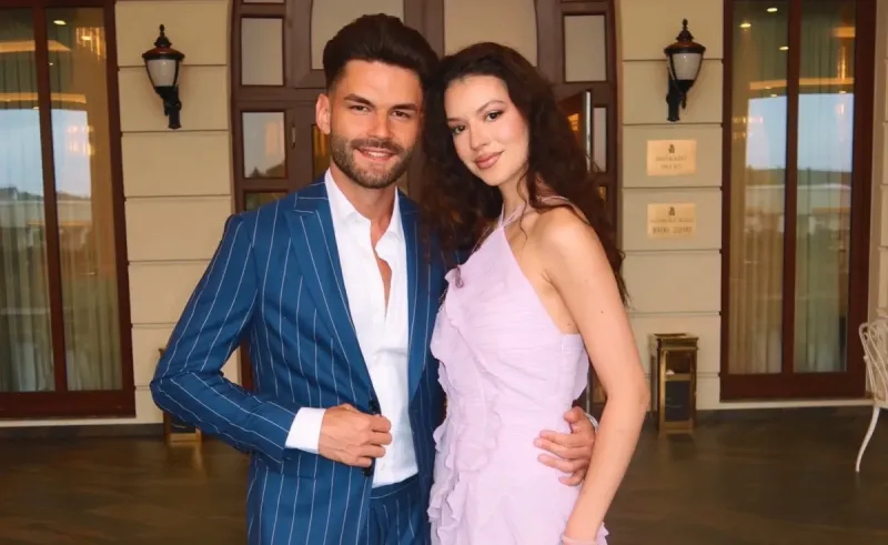 Declarație de dragoste în versuri. Edward Sanda îi dedică Cleopatrei Stratan piesa „Una ca ea” - VIDEO