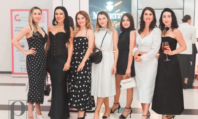 Buline, alb sau negru? Invitații petrecerii Perfecte.md au transformat dress code-ul într-un adevărat spectacol de stil - VIDEO