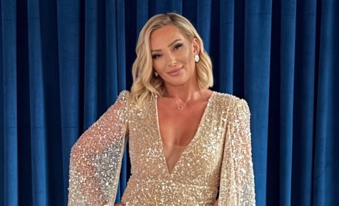 „Regina șofranului” din Moldova, Cristina Rotari a urcat pe aceeași scenă la Romanian Leaders Awards, alături de nume sonore din România. A mai fost premiată încă o moldoveancă – FOTO/VIDEO