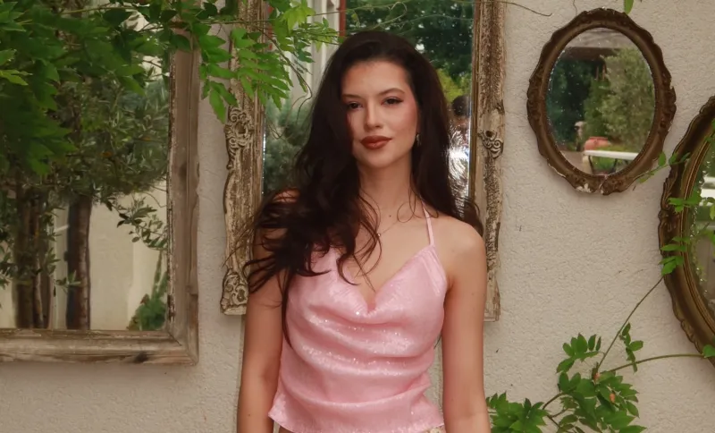 Cleopatra Stratan pregătește lansarea unei noi piese. Primele imagini de la filmările videoclipului „Mă iubesc așa cum sunt” - VIDEO