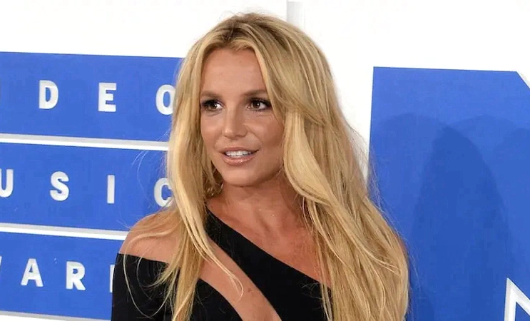 După dansurile bizare de pe rețelele sociale, Britney Spears surprinde din nou în public: Cum a fost fotografiată în Malibu