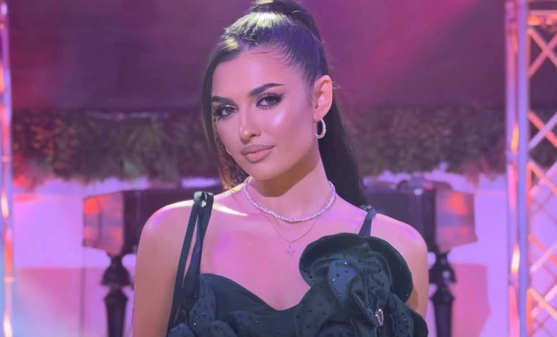 Interpreta Camelia Ursu, mesaj pentru colegii de breaslă după ce ar fi fost criticată și vorbită pe la spate: „Ai grijă ce spui și cui spui”