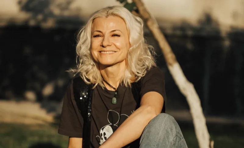 Zi spectaculoasă pentru pasionații de astronomie: o eclipsă totală de Soare și Perseidele vor lumina cerul. Mesajul astrologului Tanya Toho: „Fă un pact cu tine” – VIDEO