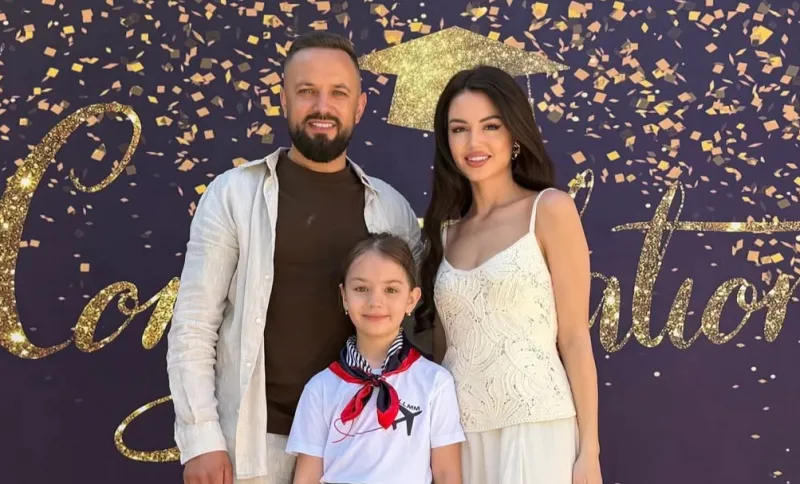 Sărbătoare în familia Chistol. Fiica lor, Emma, a împlinit 8 ani. Ce cadouri speciale a primit micuța și cum au felicitat-o părinții - VIDEO