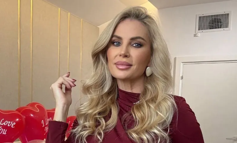 Andreea Bănică trece prin momente cumplite. Mesajul artistei: „Să văd un suflet pe care îl iubesc suferind”.