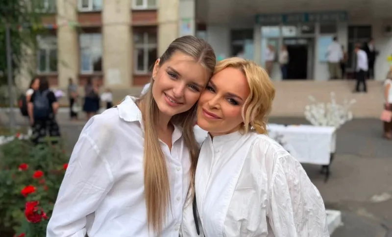Cristina Scarlat, mândră de fiica sa, Sofia: „Nu orice mamă are o fetiță care are un concert solo la 18 ani” - VIDEO