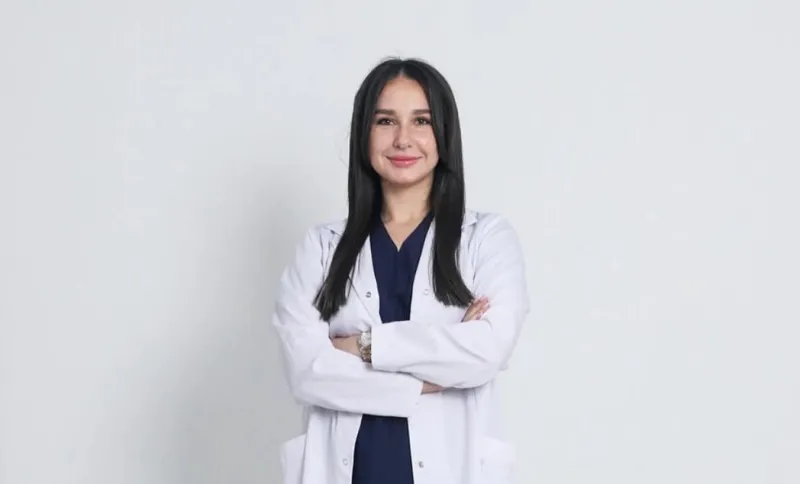 Nu există un aliment-minune pentru imunitate. Medicul terapeut și nutriționist Diana Poparcea explică ce trebuie să conțină farfuria perfectă în sezonul rece - VIDEO