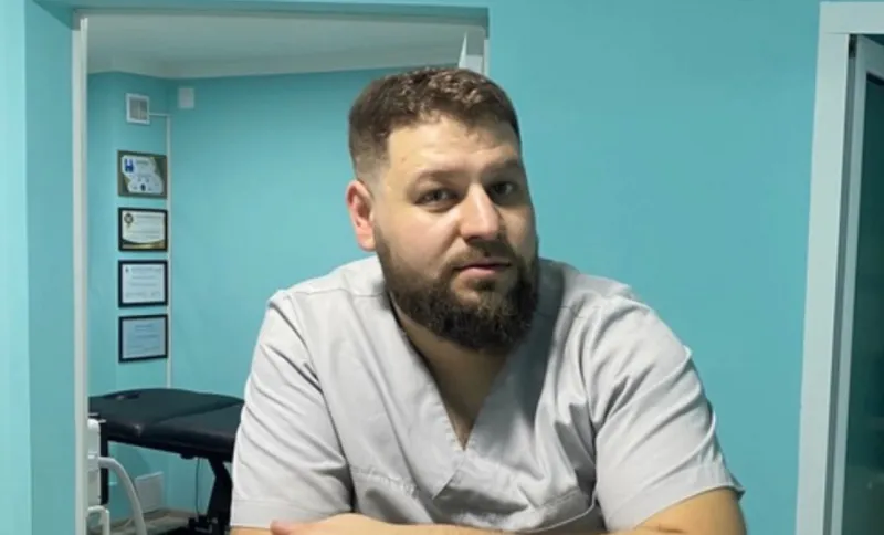 Masa Manuthera, tehnologia care sprijină recuperarea afecțiunilor coloanei vertebrale. Cum funcționează terapia manuală - VIDEO