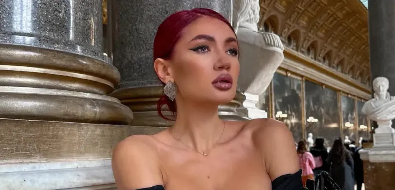 Make-up artistul Liubov Ojog demontează două mituri despre fondul de ten: „Pielea nu respiră prin pori” - VIDEO