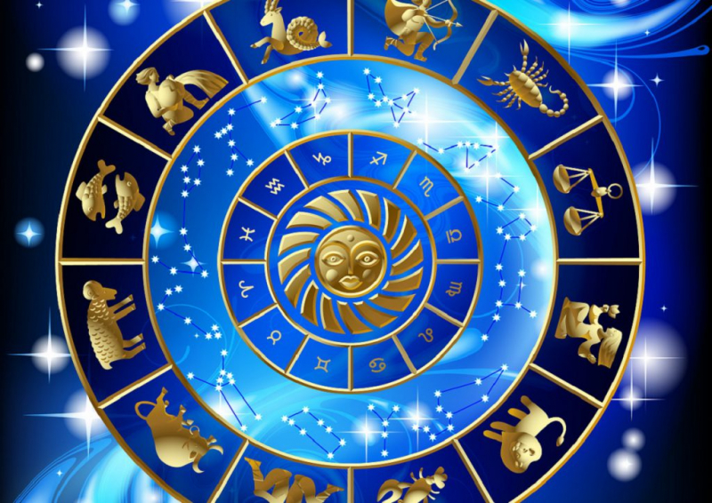 Horoscopul lunii DECEMBRIE 2017: nu toate zodiile vor petrece sarbatorile in sanul familiei
