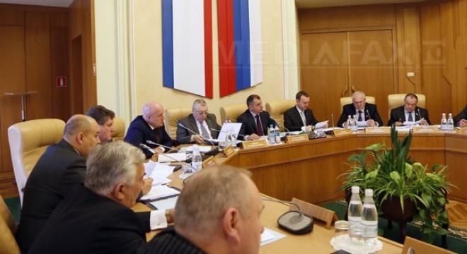 Alte sanctiuni impotriva unor lideri si a unui grup petrolier din Crimeea. Reactia autoritatilor din Crimeea
