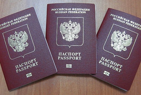 ATENTIE. Kremlinul a simplificat procedura de acordare a cetateniei ruse. Noile prevederi