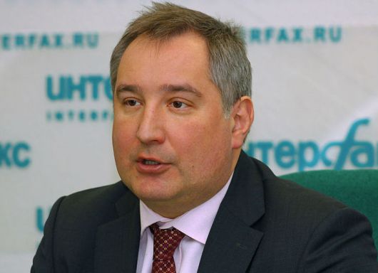 "La Chisinau prin Bulgaria si Romania". Cum a ajuns avionul lui Dmitri Rogozin in Moldova. Interdictia Ucrainei
