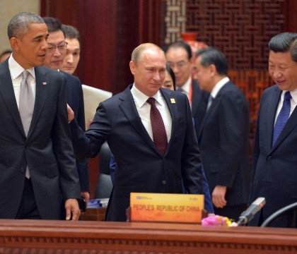 Mesajul lui Obama pentru Putin: americanii trimit cele mai moderne avioane militare, F-22 Raptor, in Europa