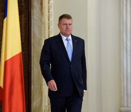 Reactia lui Klaus Iohannis dupa retinerea lui Sorin Oprescu. PNL ii cere demisia primarului