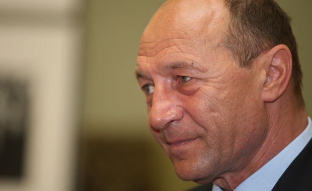 Adevarul: O firma de casa a partidelor lui Traian Basescu castiga licitatii de sute de milioane de lei la Chisinau