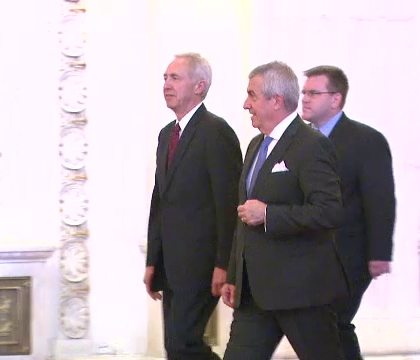 Noul ambasador al SUA in Romania s-a intalnit cu presedintii Parlamentului. Problema imigrantilor, pe agenda de discutii