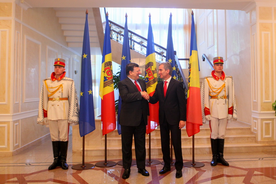 GALERIE FOTO. Barroso si Leanca au semnat acorduri de sustinere: "Moldova este un partener pentru UE"
