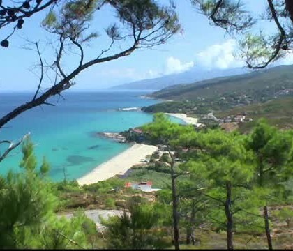 Misterul insulei grecesti Ikaria: toti localnicii traiesc peste 80 de ani, iar foarte multi trec de 100. Stilul lor de viata