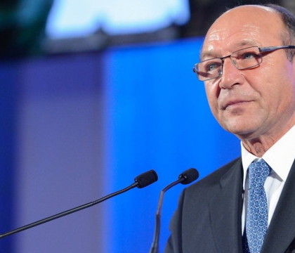 PMP s-a transformat in Miscarea Populara. Traian Basescu a fost ales presedinte partidului: "A venit timpul schimbarii"