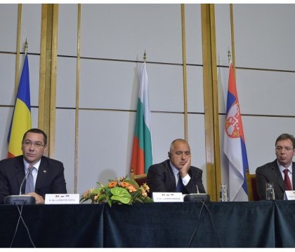 Premierul bulgar: "Romania, Bulgaria si Serbia vor inchide frontierele migrantilor, daca o face Germania"