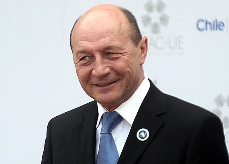 "DEMISIA lui Basescu". Toti au votat "pentru". Declaratia adoptata de Parlamentul roman