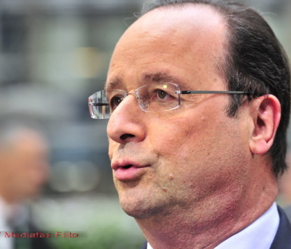 Francois Hollande: "E vital ca Europa sa primeasca refugiatii cu demnitate"