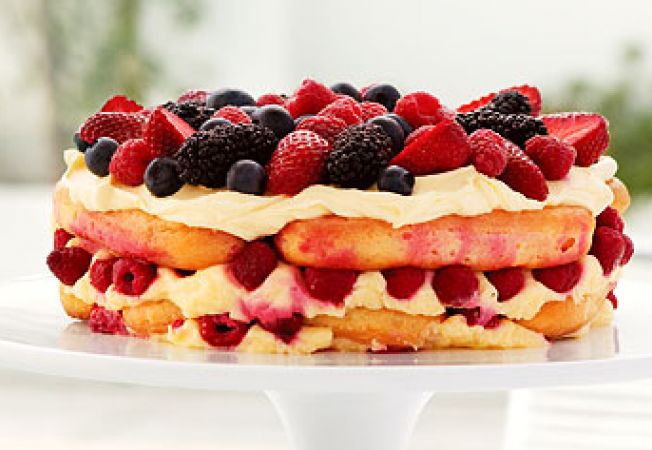 Tiramisu cu fructe: un desert ideal pentru zilele toride