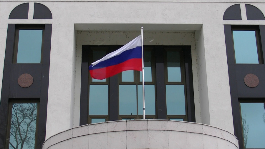 Ambasada Rusiei la Chisinau, indignata de interzicerea retransmisiei Rossia 24: "Nu are cum sa nu afecteze relatia moldo-rusa"