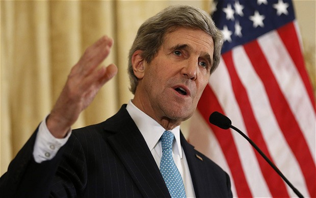 John Kerry avertizeaza asupra oricarei tentative de preluare ilegala a puterii in Afganistan