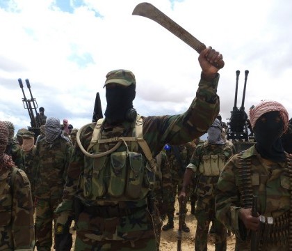 Cel mai sangeros atac terorist din 2016. Islamistii Al-Shabaab au luat cu asalt o baza militara cauzand 61 de morti