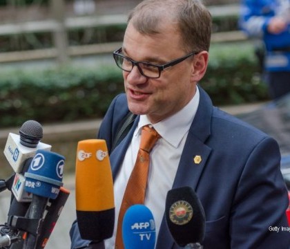 Premierul care a declarat ca isi va pune casa la dispozitia migrantilor s-a razgandit. Cum si-a scuzat gestul