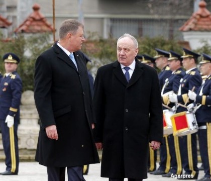 Klaus Iohannis l-a primit la Cotroceni pe Nicolae Timofti. Romania va acorda R. Moldova un ajutor umanitar