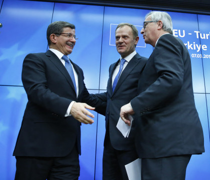 UE are termen pana la 17 martie pentru un acord cu Turcia privind refugiatii. Tusk: "Vremea imigratiei ilegale a trecut"
