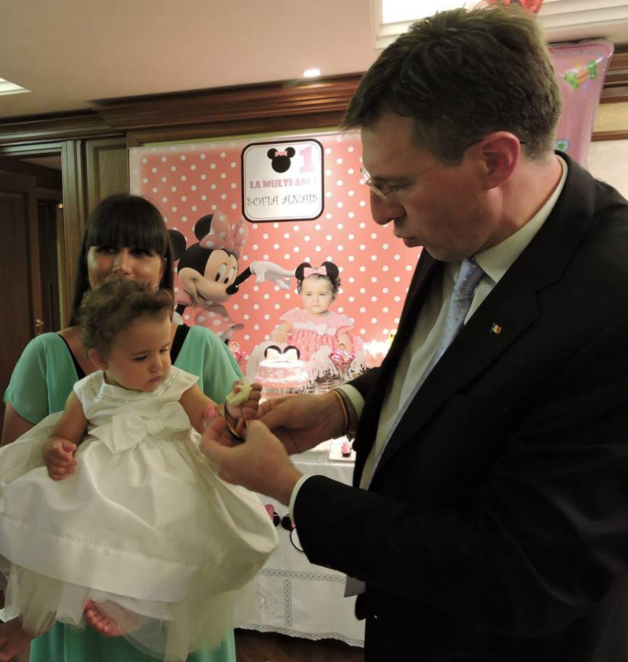 FOTO. Sarbatoare mare in familia Basescu. Dorin Chirtoaca, prezent la eveniment. Vezi ce au sarbatorit