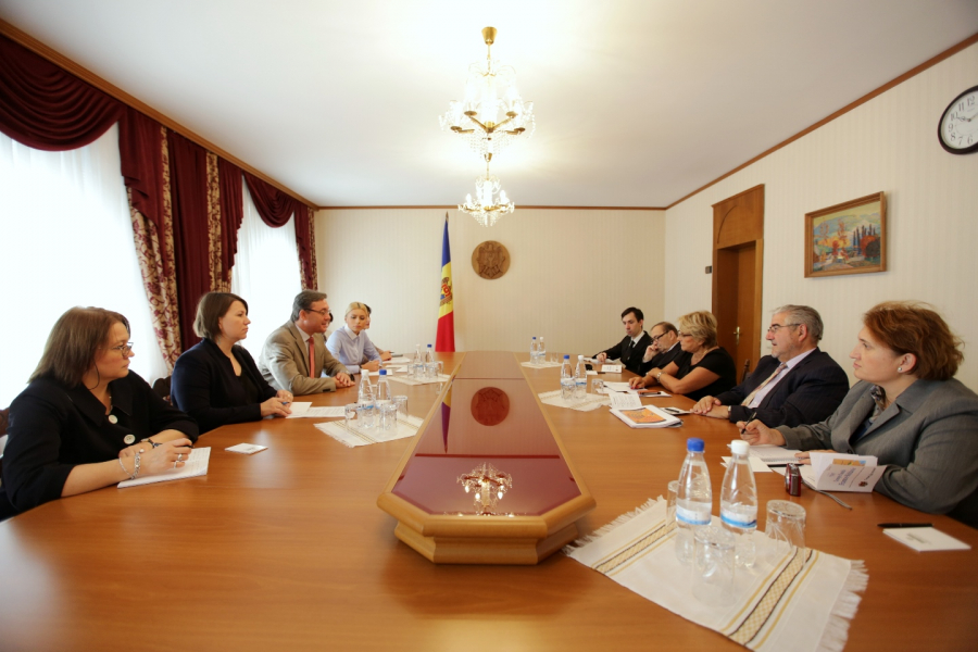 Parlamentul Frantei va urgenta ratificarea Acordului de Asociere cu Moldova. Vezi motivul