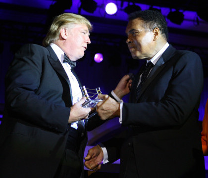 Cum l-a desfiintat Muhammad Ali pe Donald Trump in 132 de cuvinte. Mesajul transmis de magnat dupa moartea sportivului