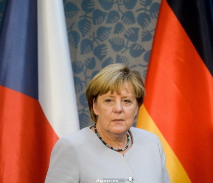 Un barbat a incercat sa impiedice trecerea convoiului in care se afla Angela Merkel. Ce a gasit politia in masina sa