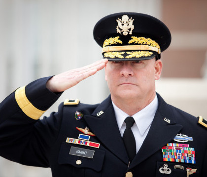 General american, demis dupa ce s-a descoperit ca are o viata dubla. "Rusia ar putea exploata acest comportament"
