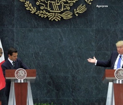 Donald Trump a mers in Mexic pentru a-i spune presedintelui ca "va plati 100% pentru zid". Reactia lui Enrique Pena Nieto