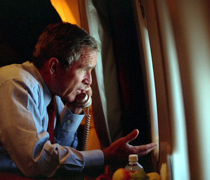 Dezvaluiri facute dupa 15 ani de la atentatele de la 11 septembrie. Ce a zis George W. Bush cand a aflat de Turnurile Gemene