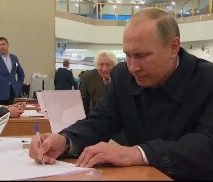 Alegeri parlamentare in Rusia. Partidul de guvernamant a castigat scrutinul, conform exit-pollurilor